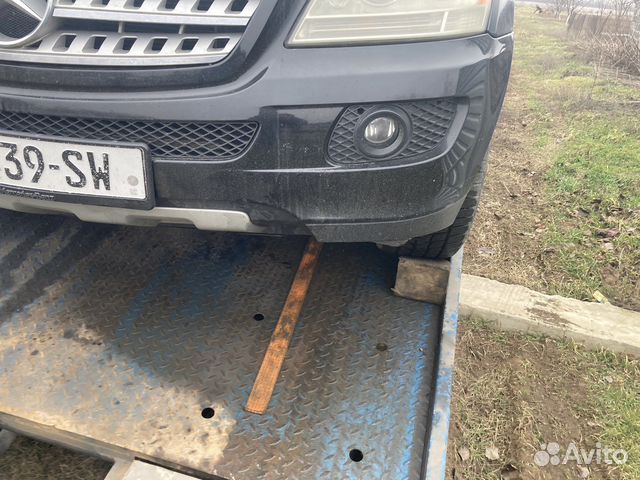 Передний бампер Mercedes ml164 дорестайлинг