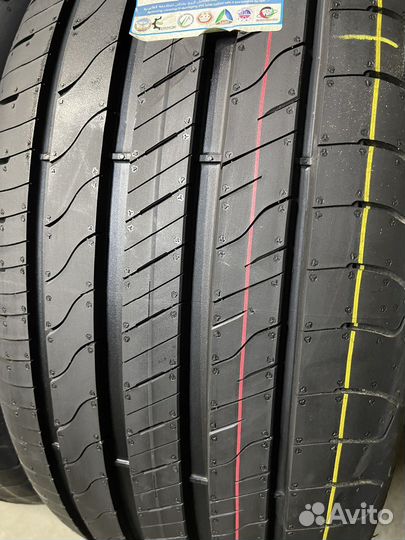 Goodyear EfficientGrip 2 SUV 265/50 R20 111V
