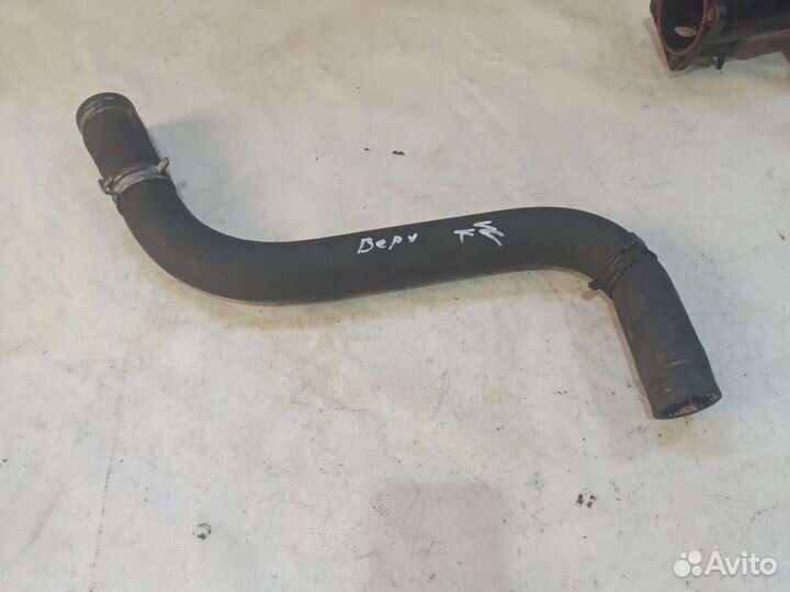 Патрубок радиатора верхний Grand Cherokee WK1 WH