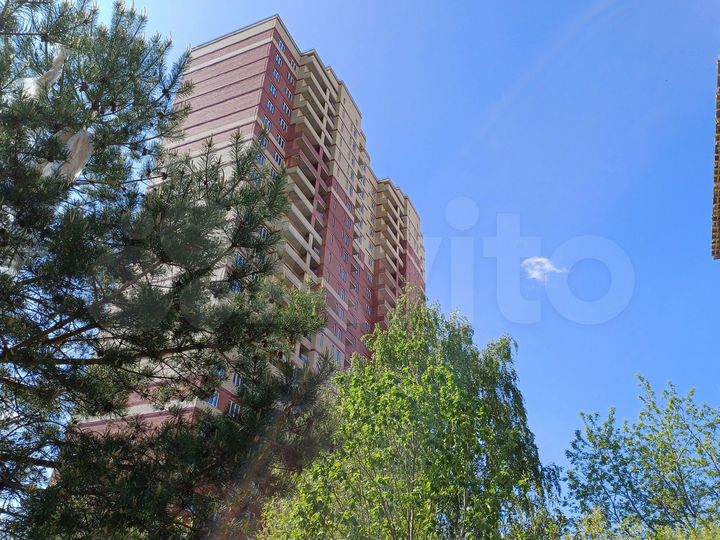 2-к. квартира, 70,9 м², 23/24 эт.