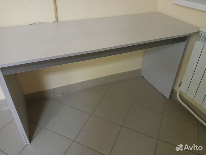 Письменный стол