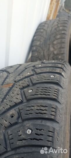 Nokian Tyres Hakkapeliitta 5 215/65 R16 102T