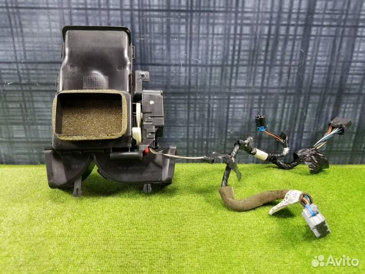 Воздуховод Chevrolet Trailblazer GMT360 LL8 2002