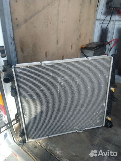 Радиатор охлаждения mercedes gl 166