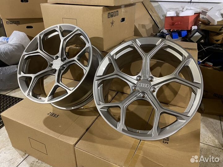 Кованые диски r21 Audi RS