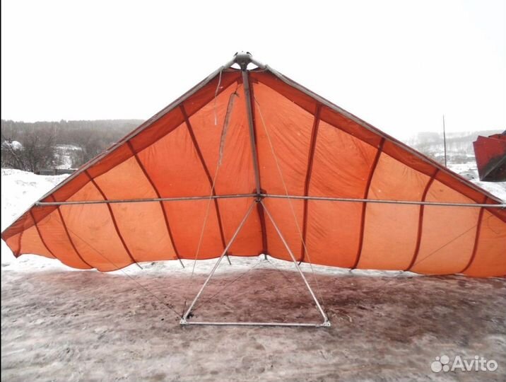 Дельтаплан