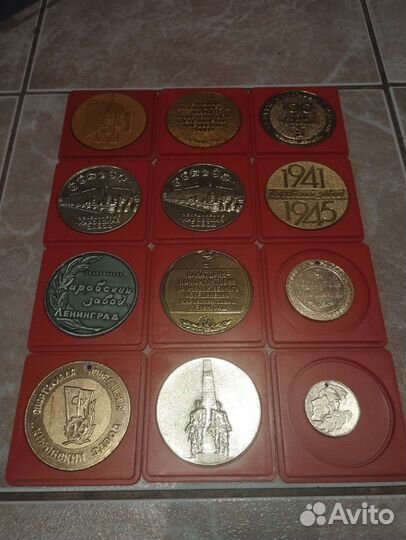 Настольные медали