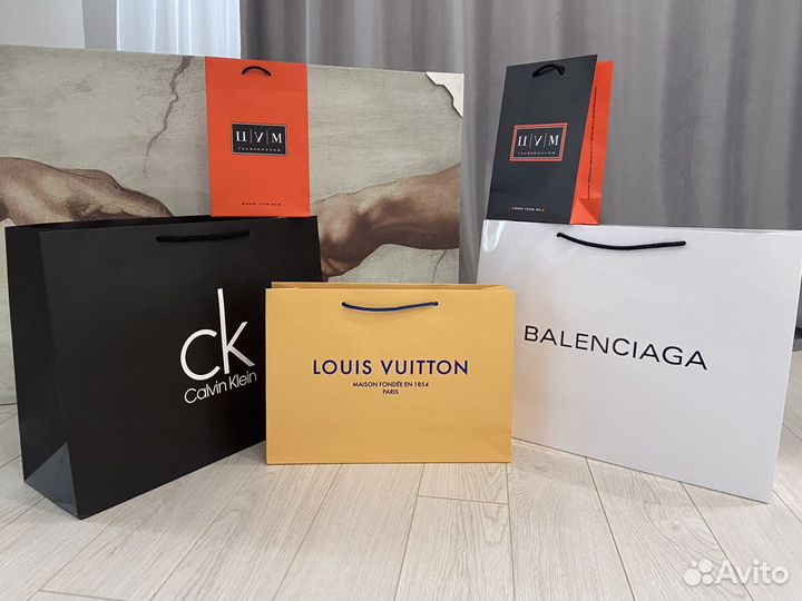 Подарочные пакеты