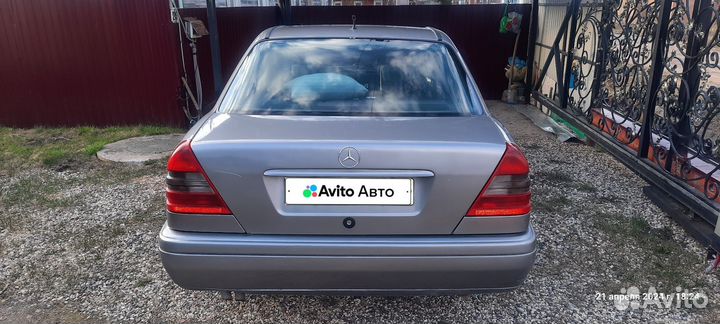 Mercedes-Benz C-класс 2.2 МТ, 1993, 305 828 км