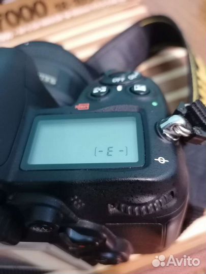 Зеркальный фотоаппарат Nikon d7000 bodi