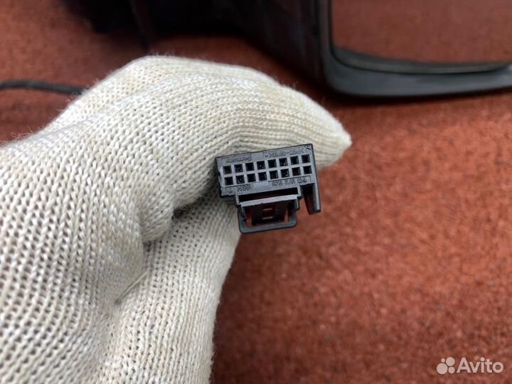 Зеркало заднего вида переднее правое Skoda Octavia