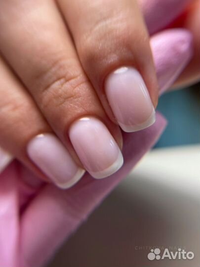 Маникюр и педикюр в Центре