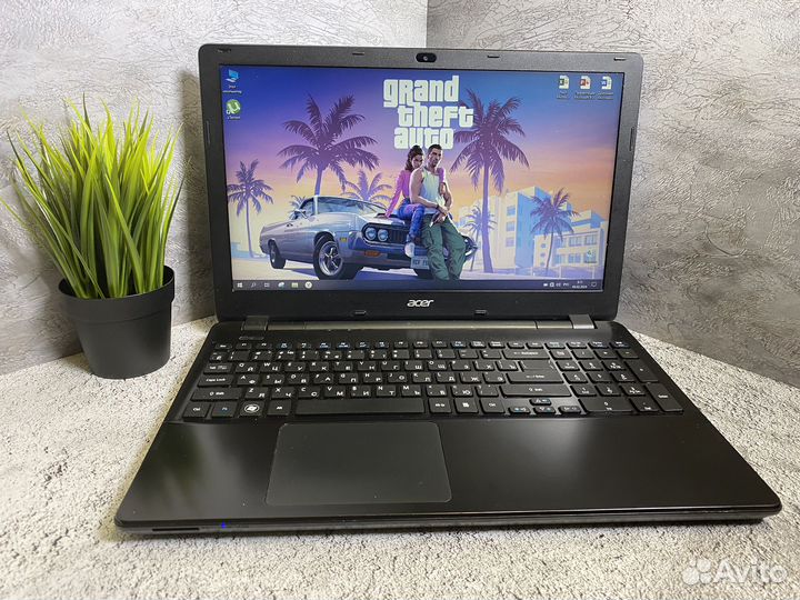 Игровой ноутбук Acer 2 видеокарты/SSD/8gb/4 ядра