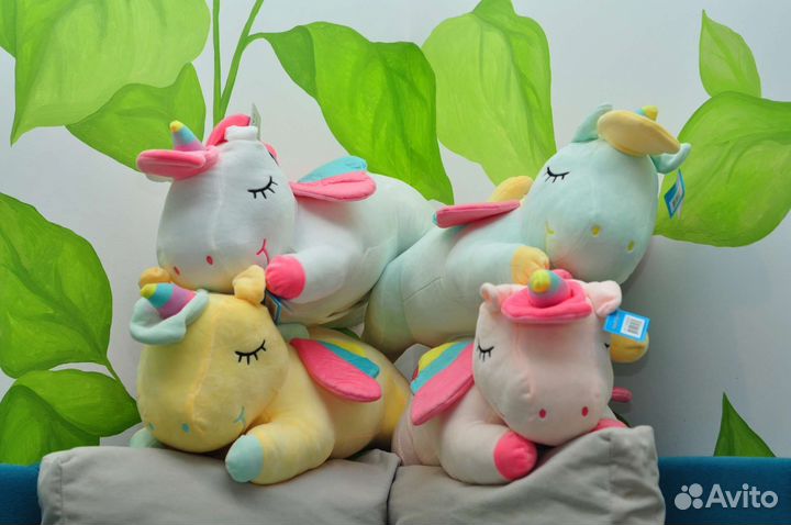 Плюшевая игрушка единорог