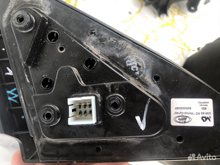 Зеркало левое LADA vesta