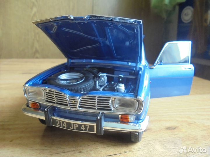 1:18 Renault 16 Norev