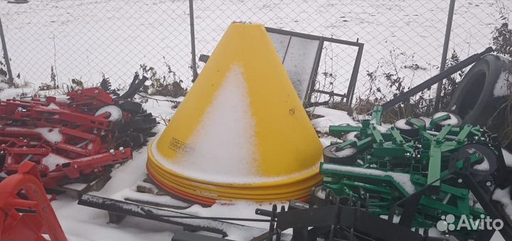 Разбрасыватель минеральных удобрений (рум)