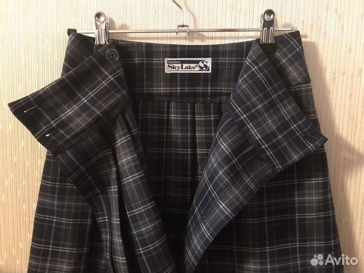 Школьная форма для девочки 1-3 кл (140 - 146 см)