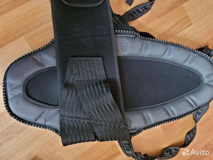 Защита спины dainese