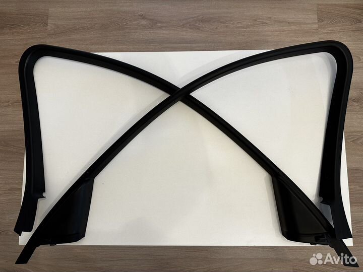 Рамка двери передняя bmw e90 правая, левая