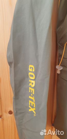 Куртка-дождевик Gore-tex оригинальная