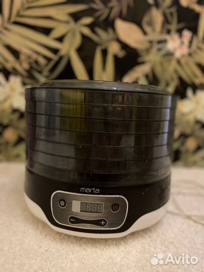 Электросушилка для овощей и фруктов