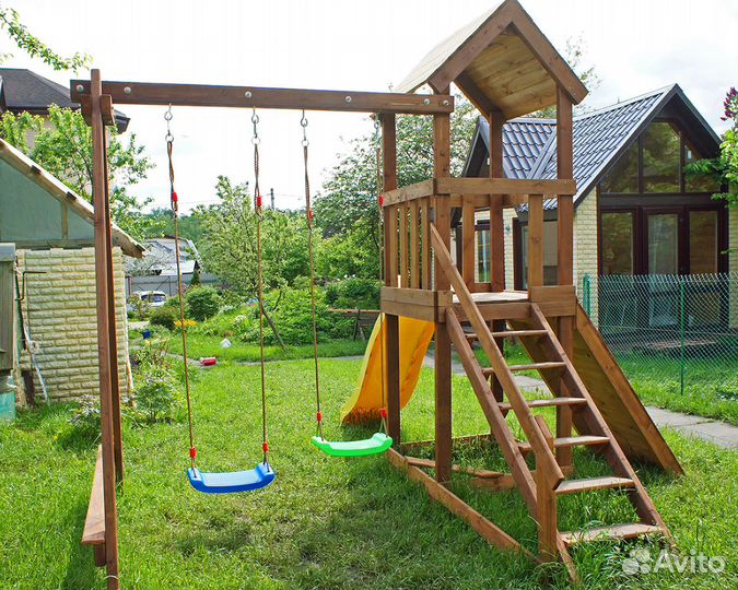 Детская деревянная площадка