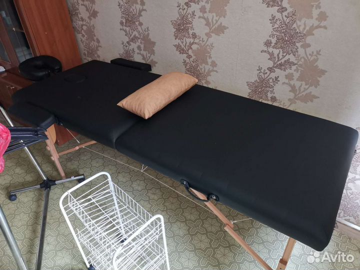 Массажный стол