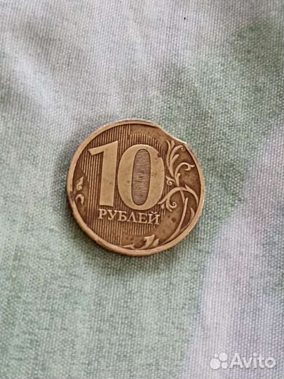 Монета с заводским браком