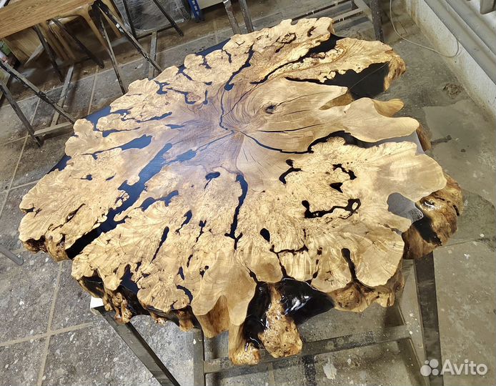 Стол из граба