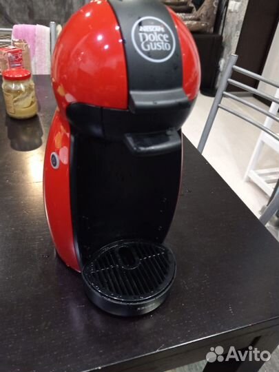 Капсульная кофемашина dolce gusto