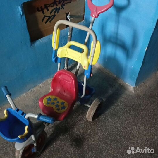Детский велосипед с ручкой бу