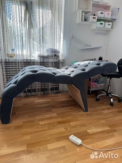 Анатомическая кушетка