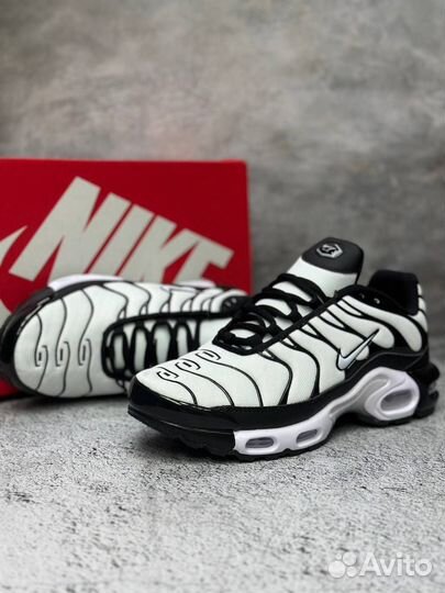 Кроссовки Nike air max plus