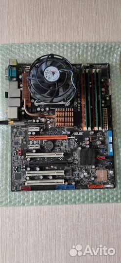 Материнская плата с процессором