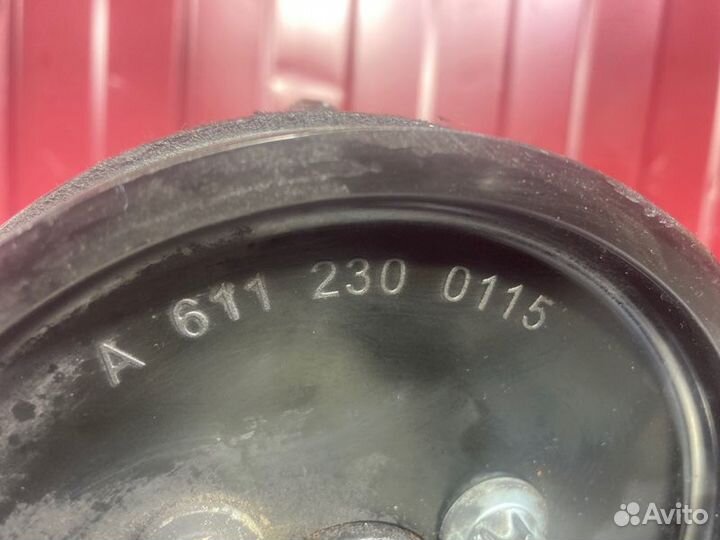 Насос гидроусилителя руля Mercedes C-Class W203