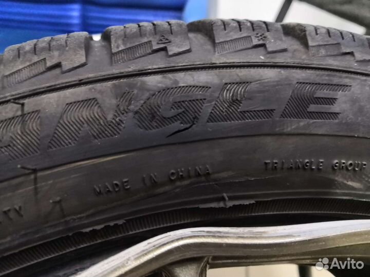 Triangle PL01 215/45 R17 91R