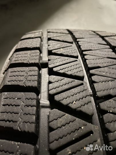 Bridgestone Blizzak DM-V3 245/45 R20 103