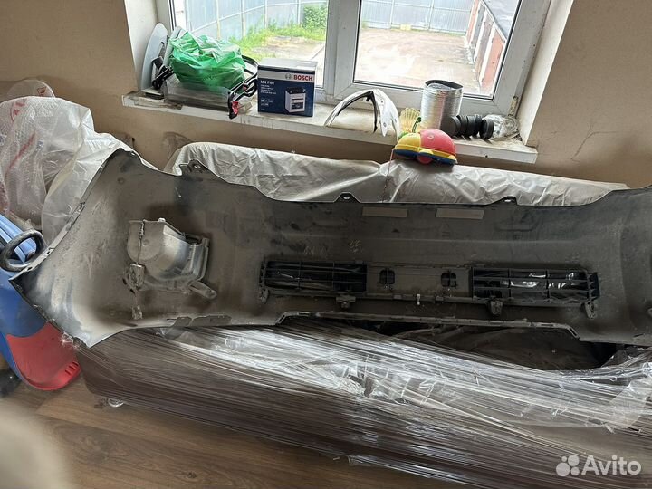 Бампер передний на тойота ленд крузер 200