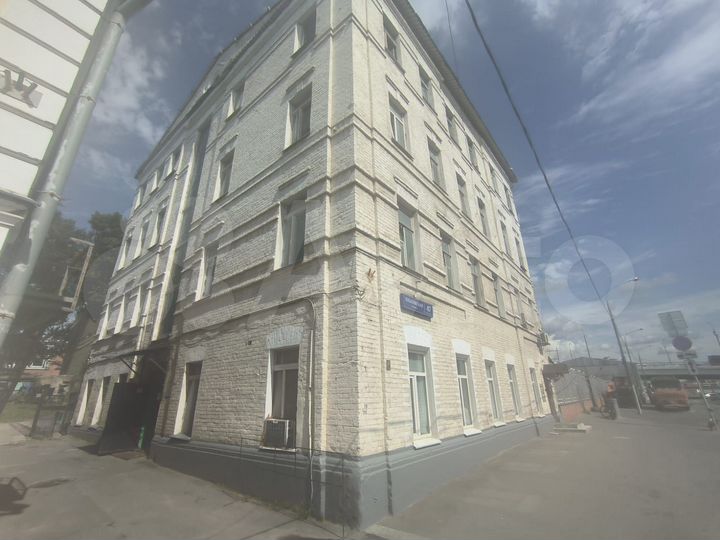 Комната 12 м², 1/4 эт.