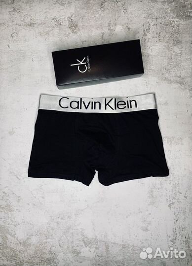 Мужские трусы Calvin Klein в коробке