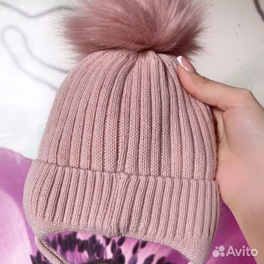 Шапка осень для девочки с помпоном на 2-3 мес
