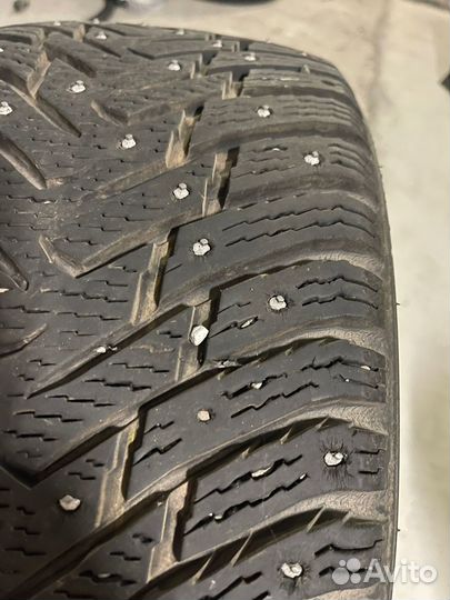 Nokian Tyres Hakkapeliitta 8 235/45 R18