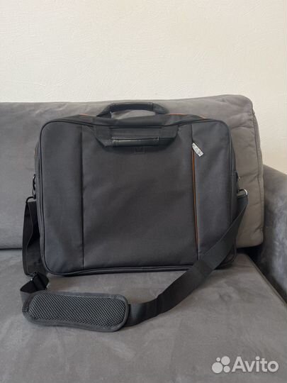 Сумка для ноутбука 17.3 новая
