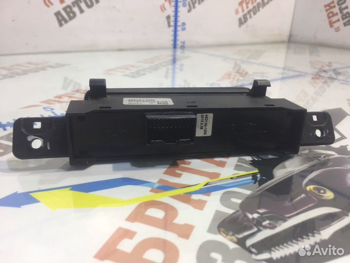 Киа Сиид Кнопка подогрева сидения