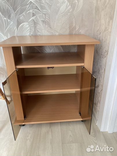 Тумба под телевизор
