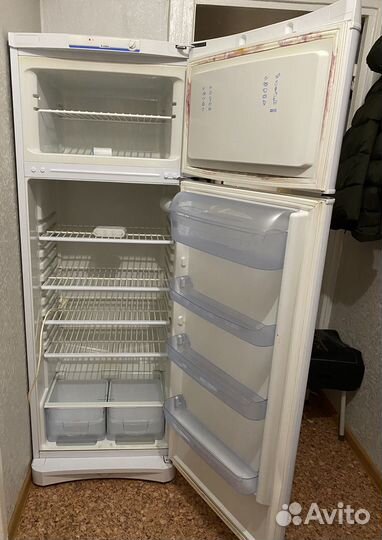 Холодильник