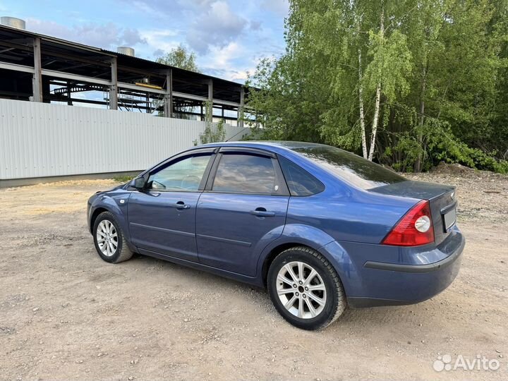 Ford Focus 2.0 МТ, 2005, 288 577 км
