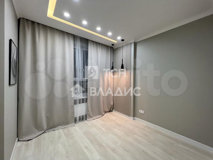 2-к. квартира, 42 м², 18/22 эт.