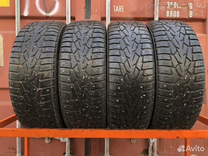 Nokian Tyres Hakkapeliitta 7 SUV 215/65 R16